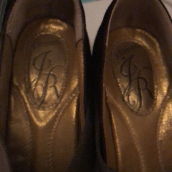 J. RENEE suede wedges - Picture 6 of 7